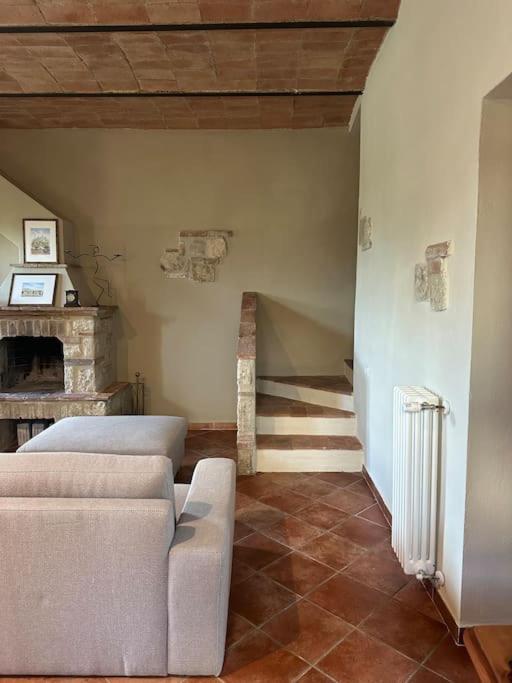 Cozy Home In Countryside Asciano Siena -Renovated! Esterno foto