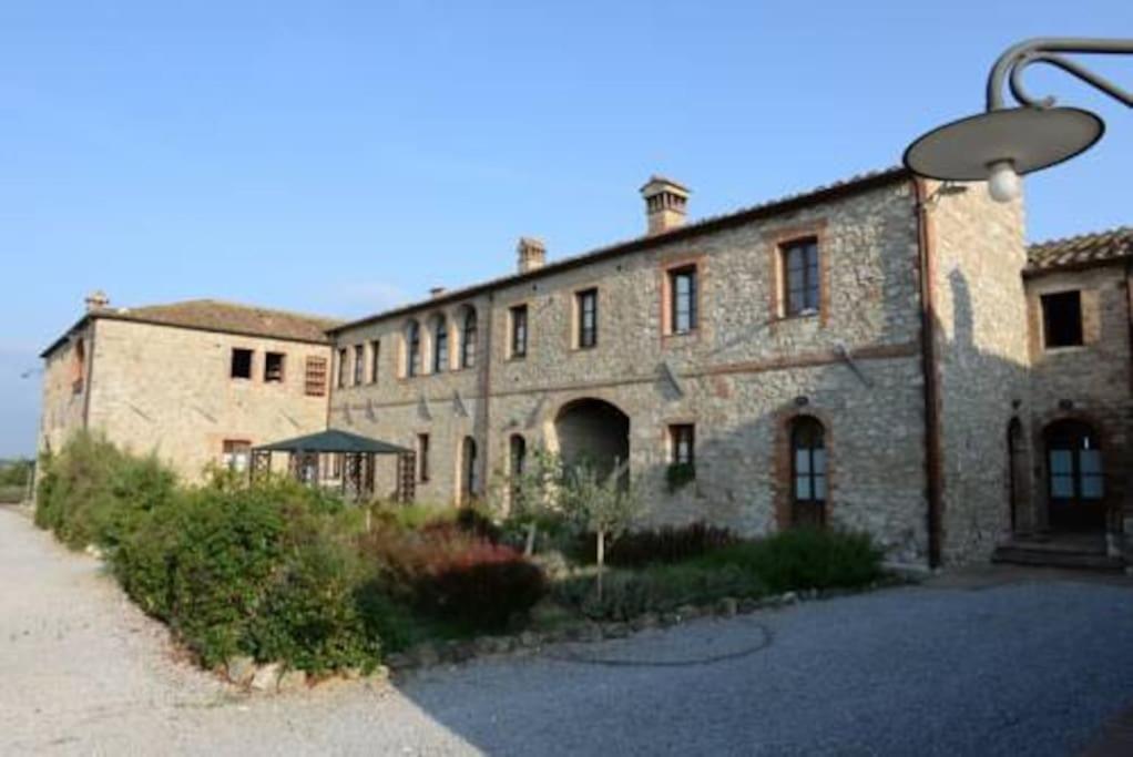 Cozy Home In Countryside Asciano Siena -Renovated! Esterno foto